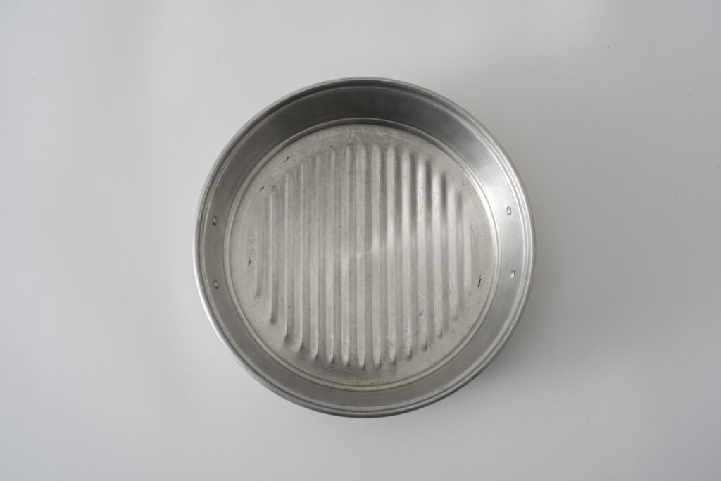 Camping crockery, aluminum, lid