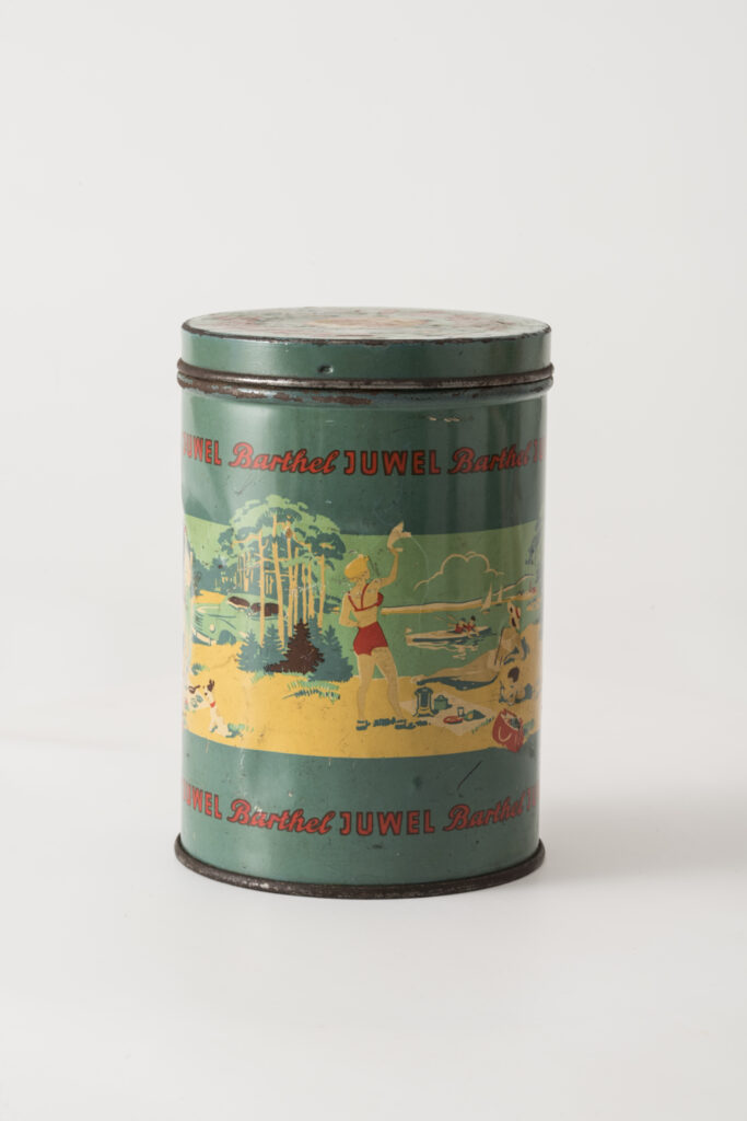 travel stove in a can with camping motifs