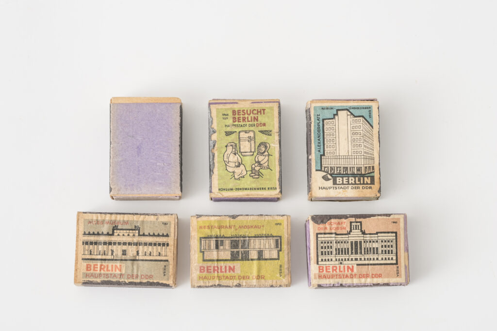 Six matchboxes with Berlin motifs