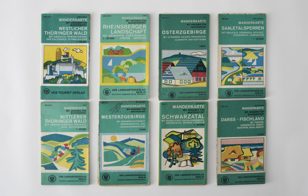 Selection of hiking maps of the GDR